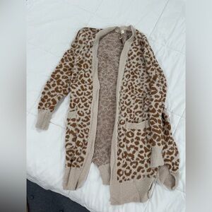 Jessica Simpson cheetah print sweater